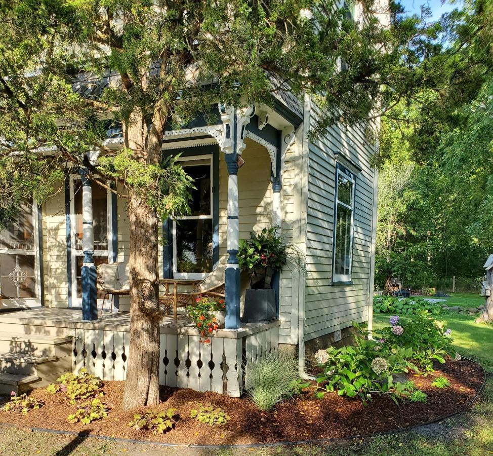 The Walnut Grove Bnb Harrow Exterior foto